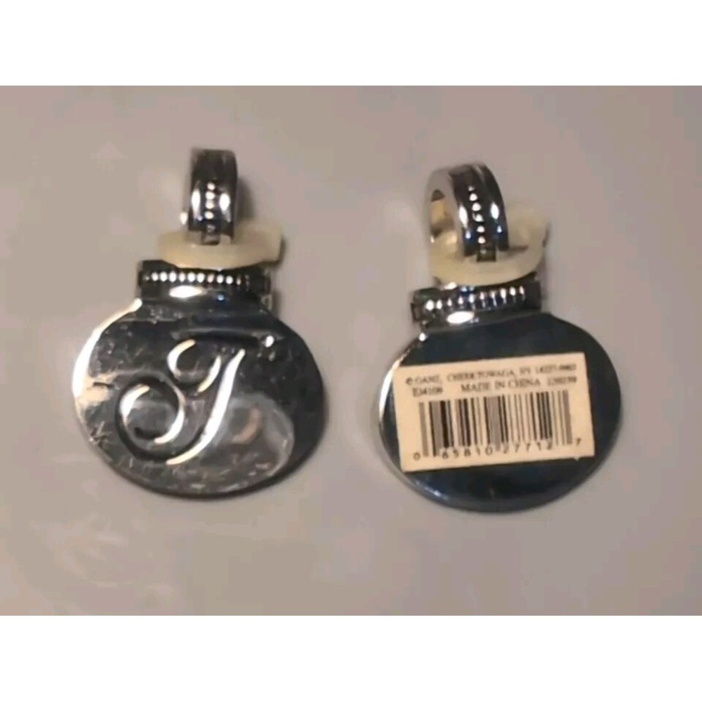 NEW GANZ LETTER (T) INITIAL SLIDE, FOR  F/M NECKLACE / SILVER TONE, OVAL SHAPE!